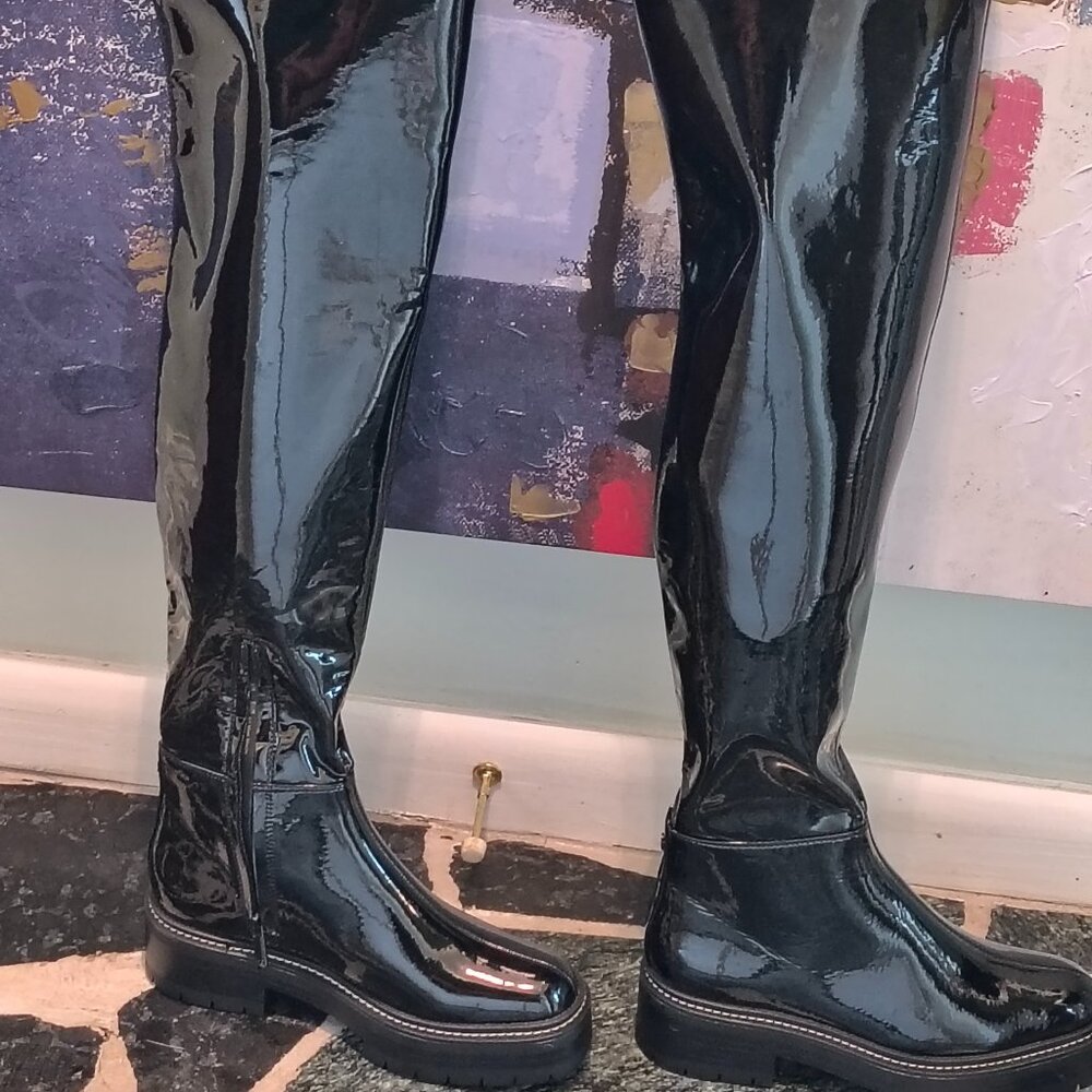 Over the knee boot